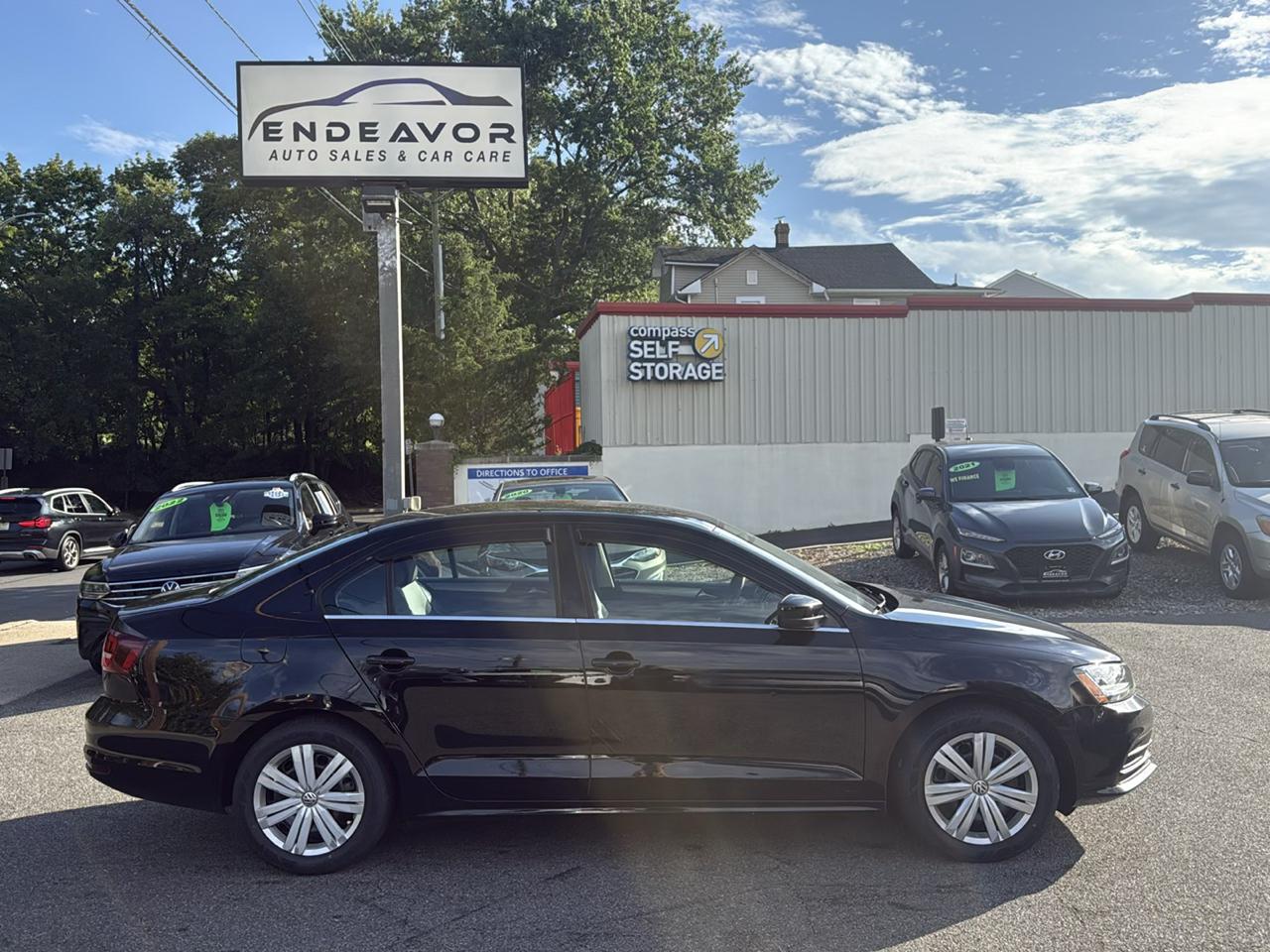 Volkswagen Jetta 1.4T S 6A 2017