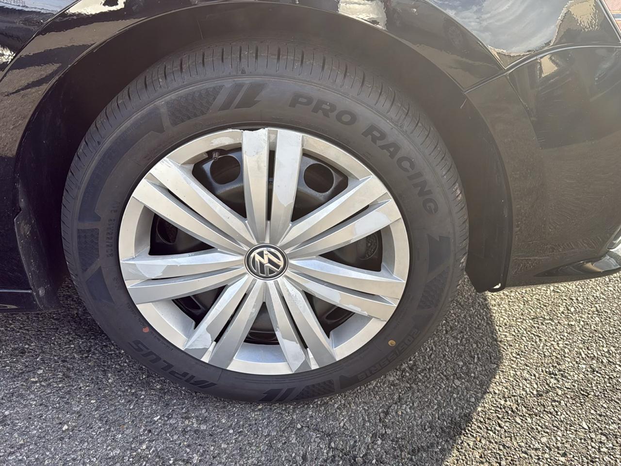 Volkswagen Jetta 1.4T S 6A 2017