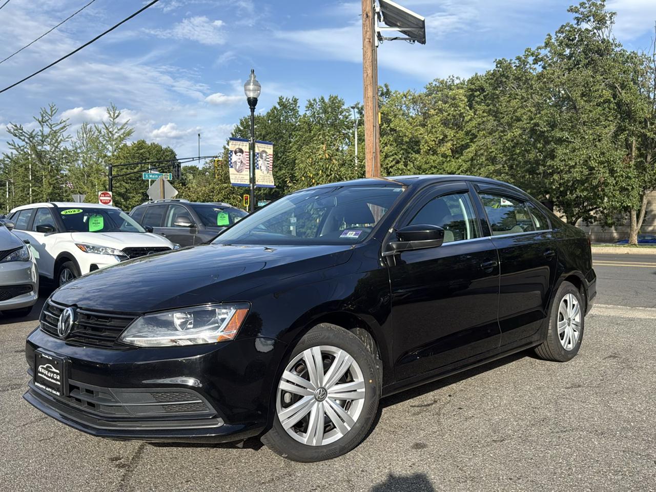 Volkswagen Jetta 1.4T S 6A 2017