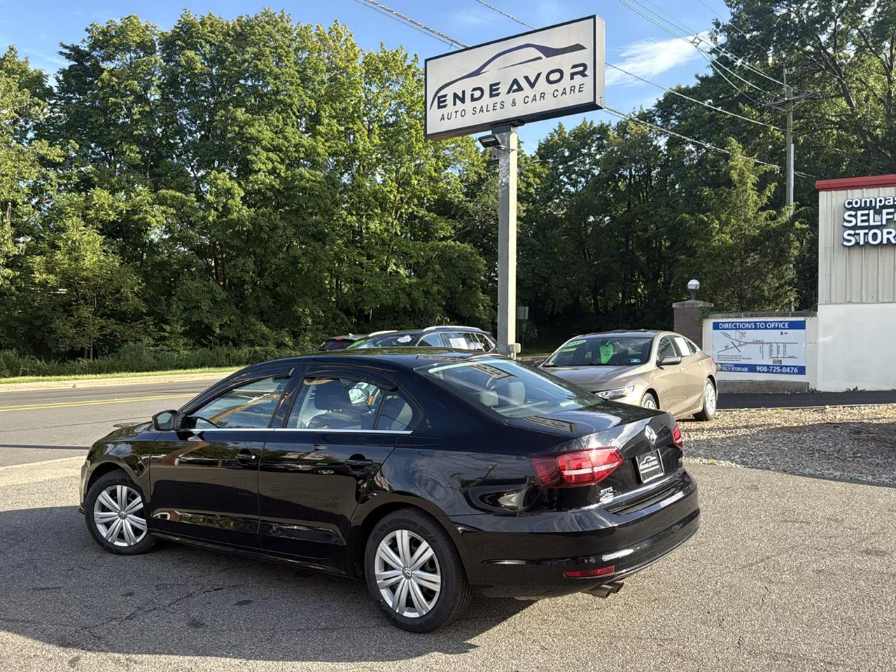 Volkswagen Jetta 1.4T S 6A 2017