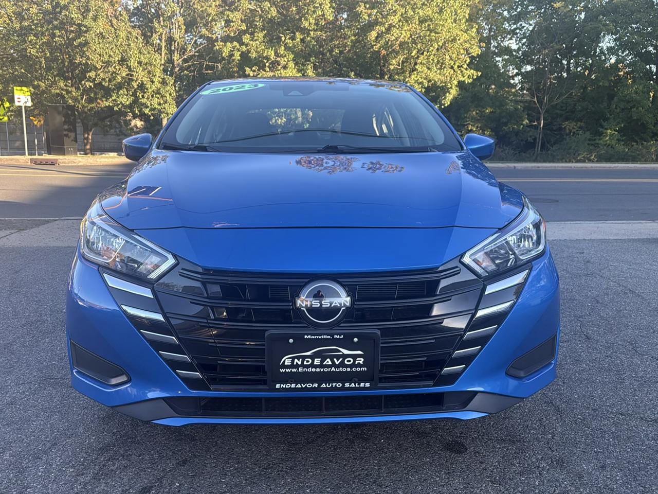 Nissan Versa SV 2023