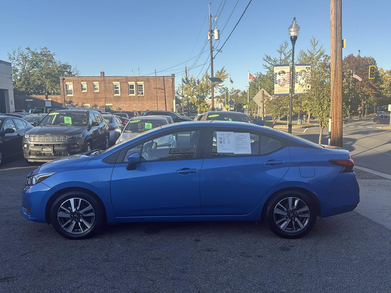 Nissan Versa SV 2023