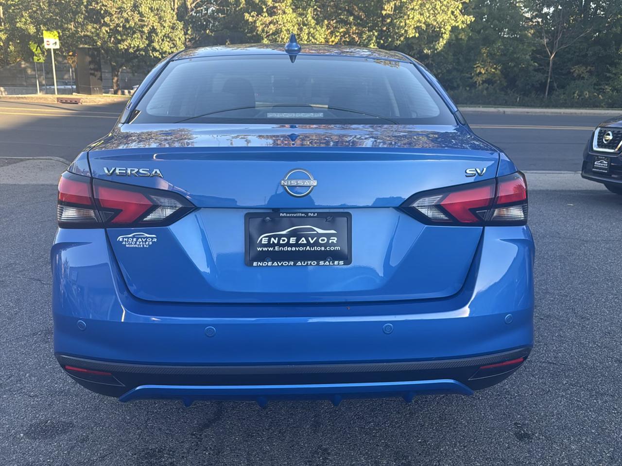 Nissan Versa SV 2023