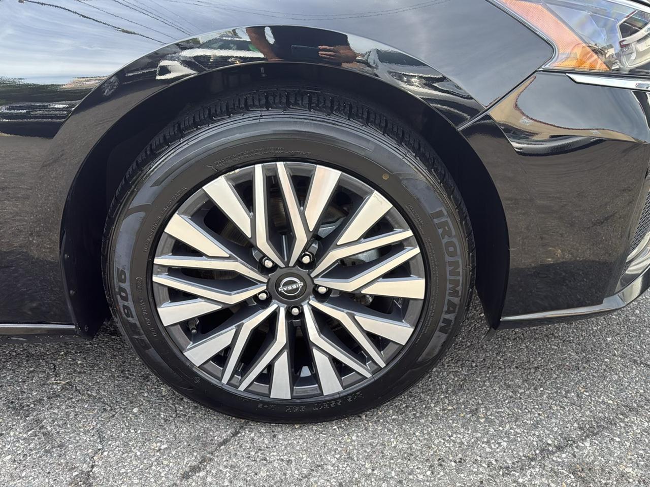 Nissan Altima 2.5 SV 2024
