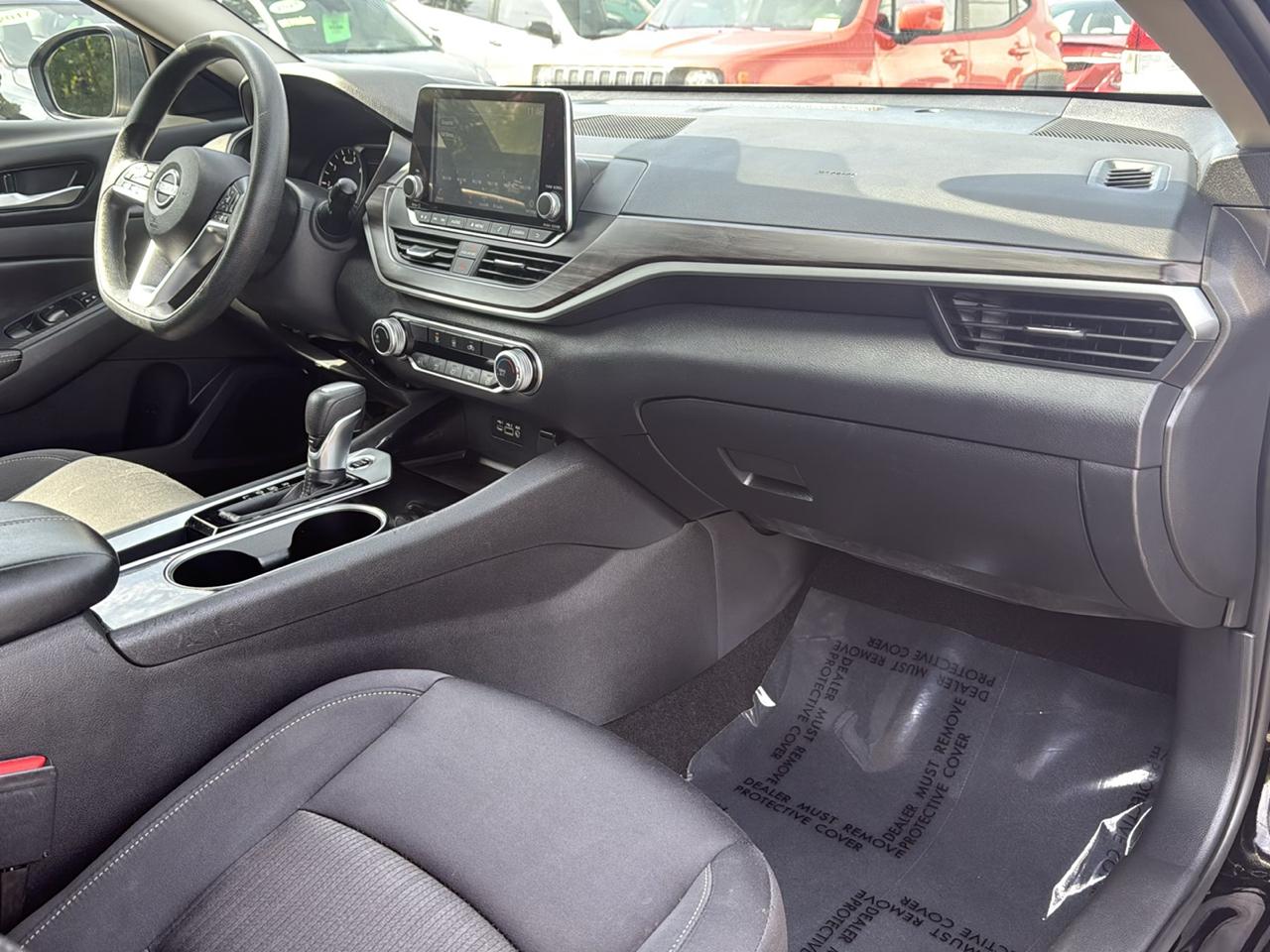 Nissan Altima 2.5 SV 2024
