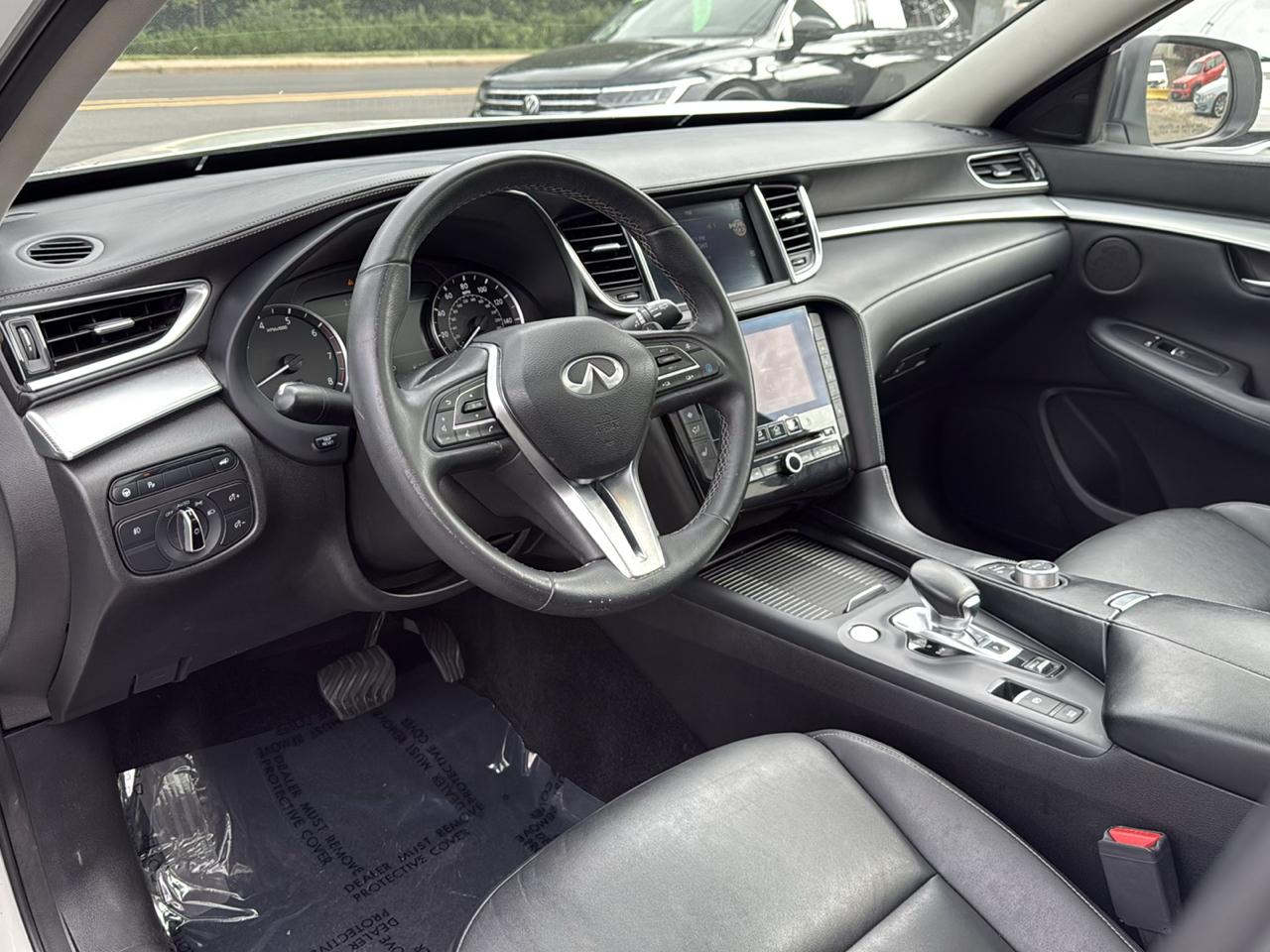 Infiniti QX50 LUXE AWD 2021