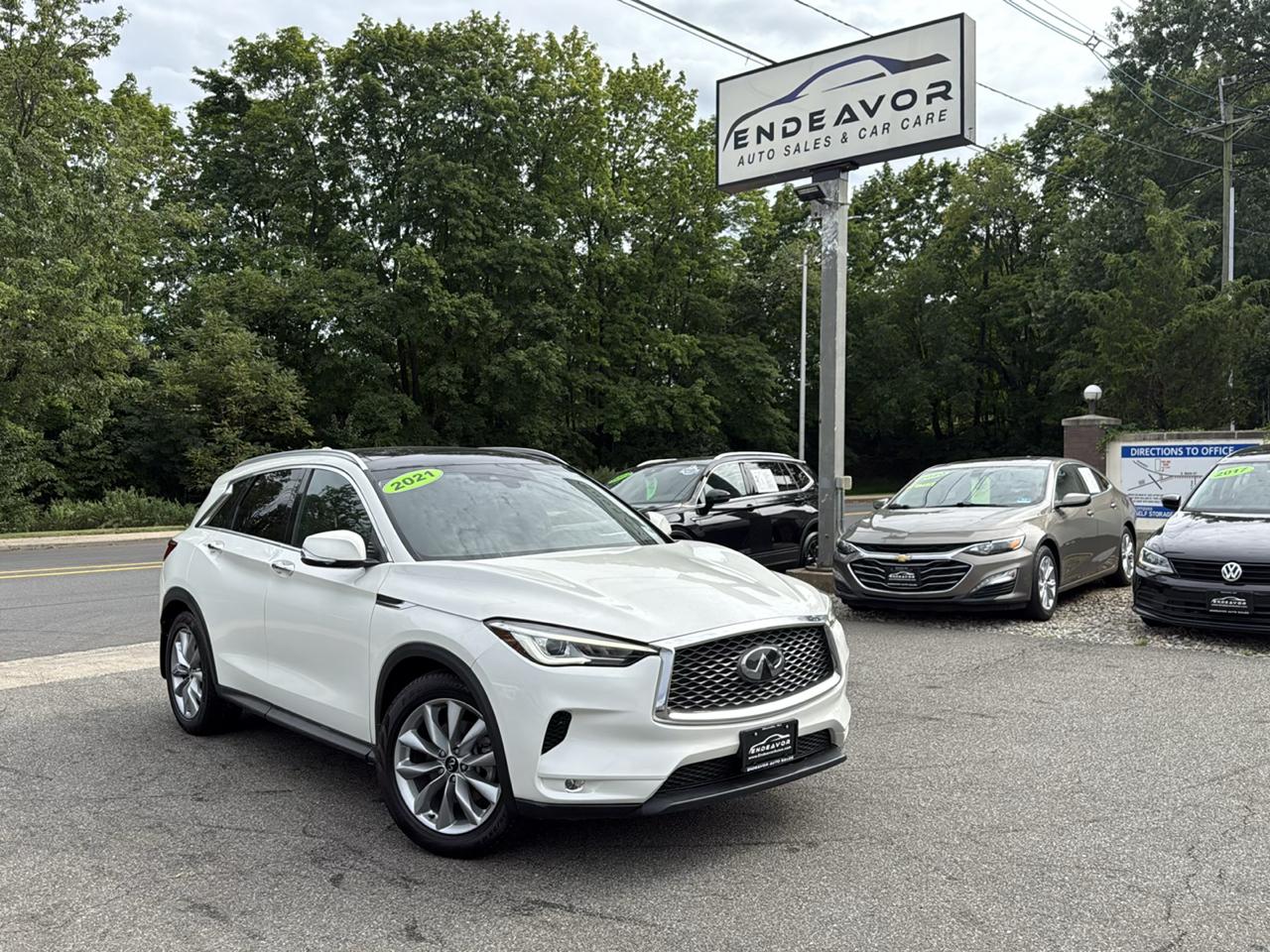 Infiniti QX50 LUXE AWD 2021