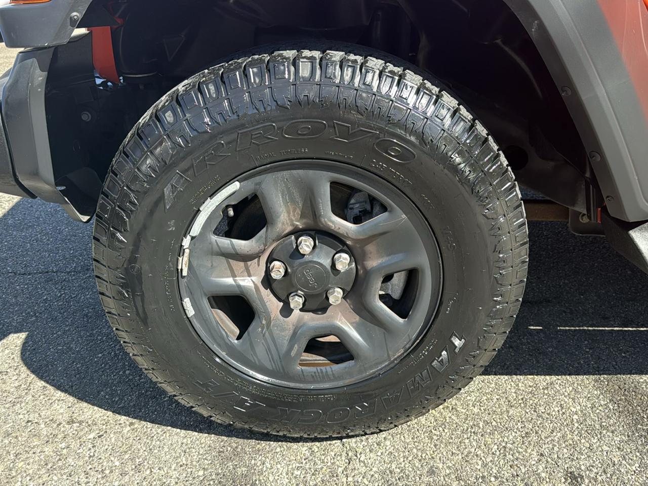 Jeep Wrangler Unlimited Sport 2018