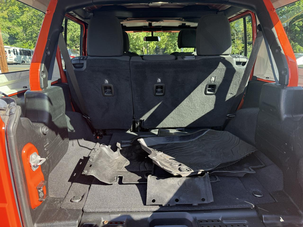 Jeep Wrangler Unlimited Sport 2018