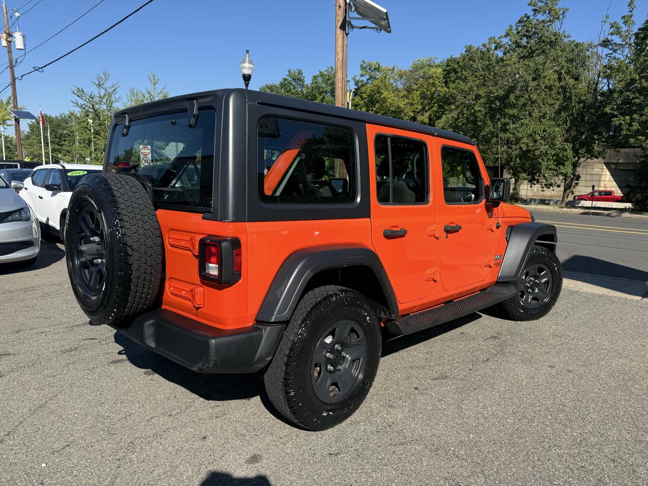 Jeep Wrangler Unlimited Sport 2018