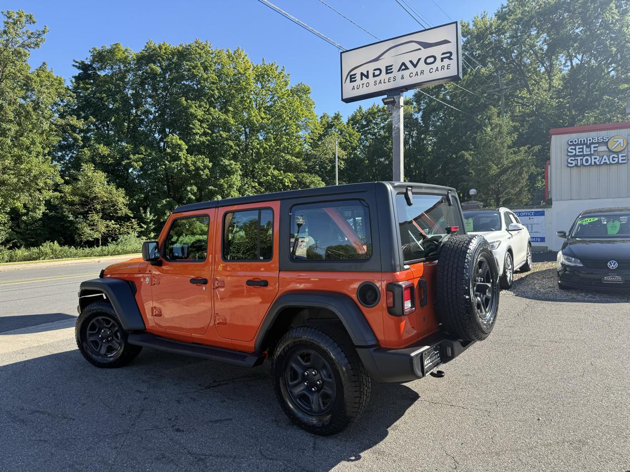 Jeep Wrangler Unlimited Sport 2018