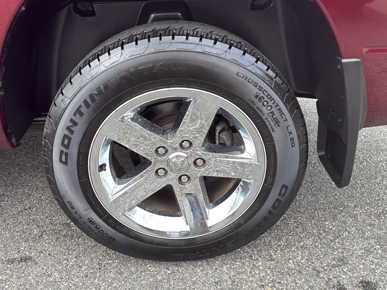 RAM 1500 Express 4x4 Crew Cab 5'7" Box 2018
