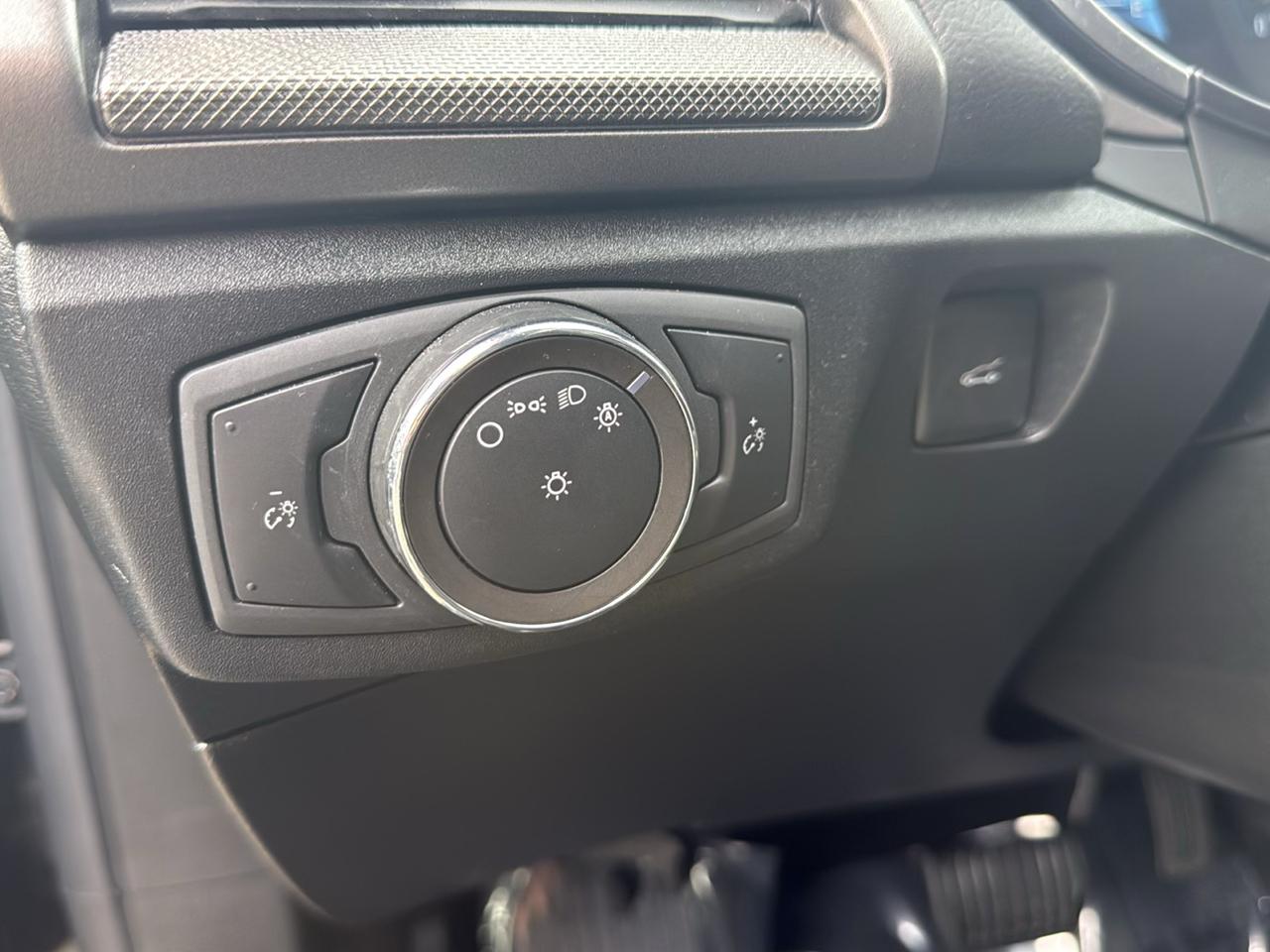 Ford Fusion SE 2020