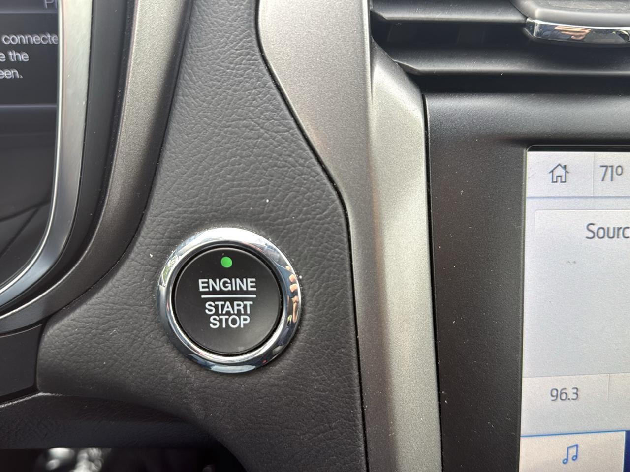 Ford Fusion SE 2020