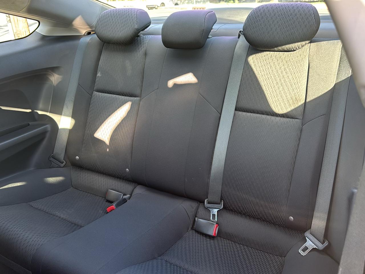 Honda Civic LX Coupe CVT 2015