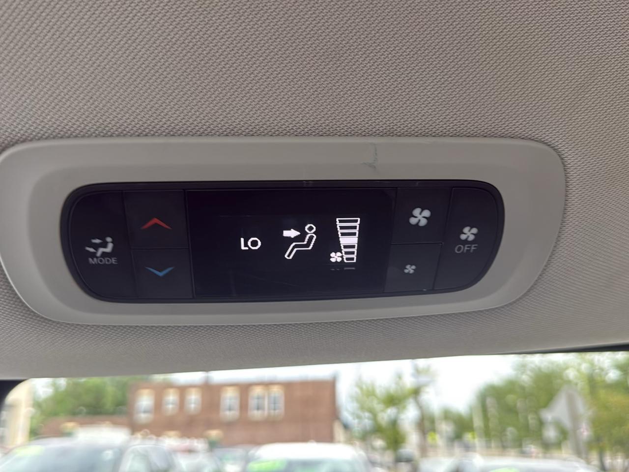 Chrysler Voyager LX 2023