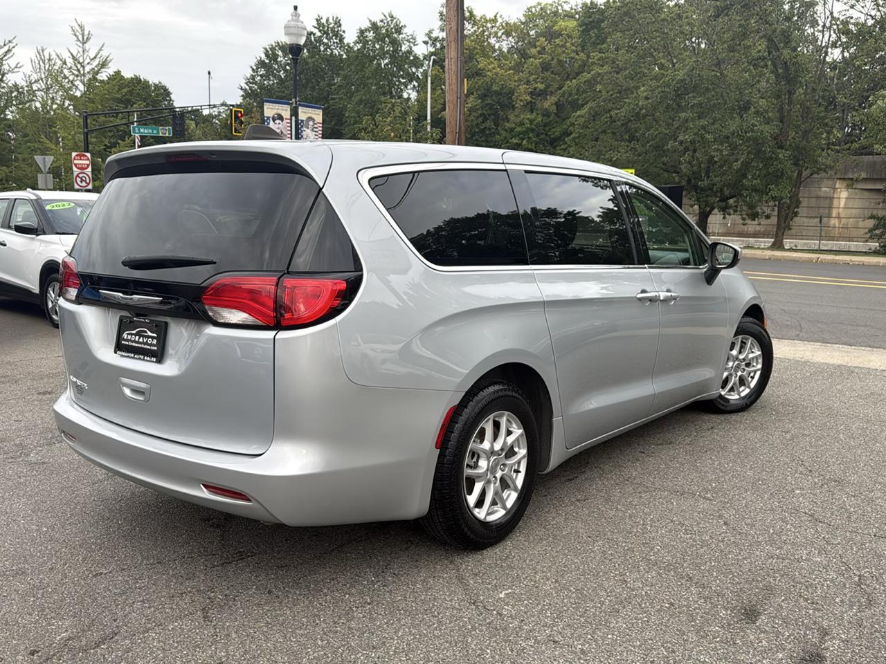 Chrysler Voyager LX 2023