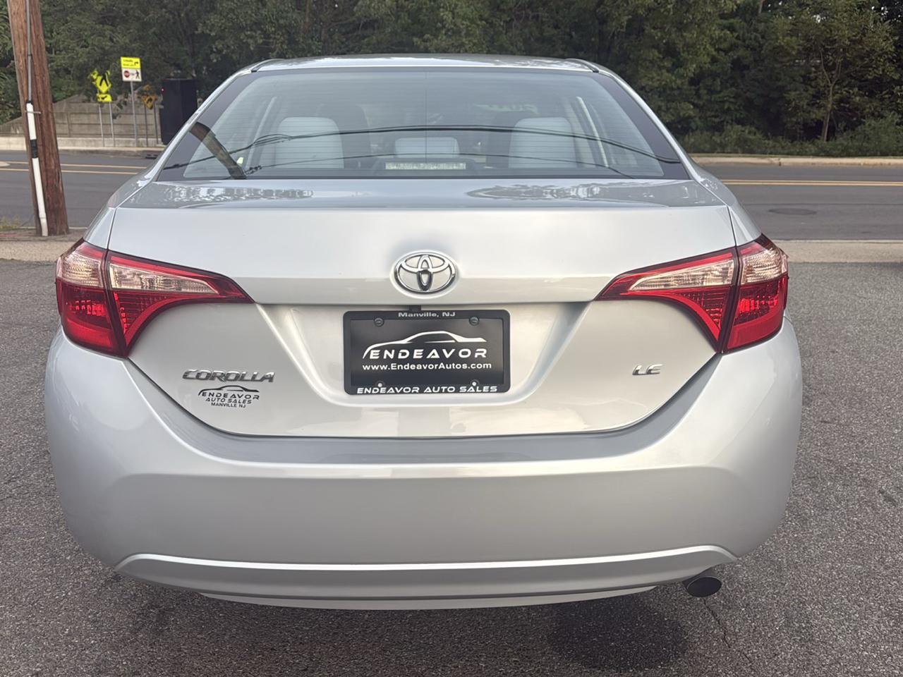 Toyota Corolla LE CVT 2017