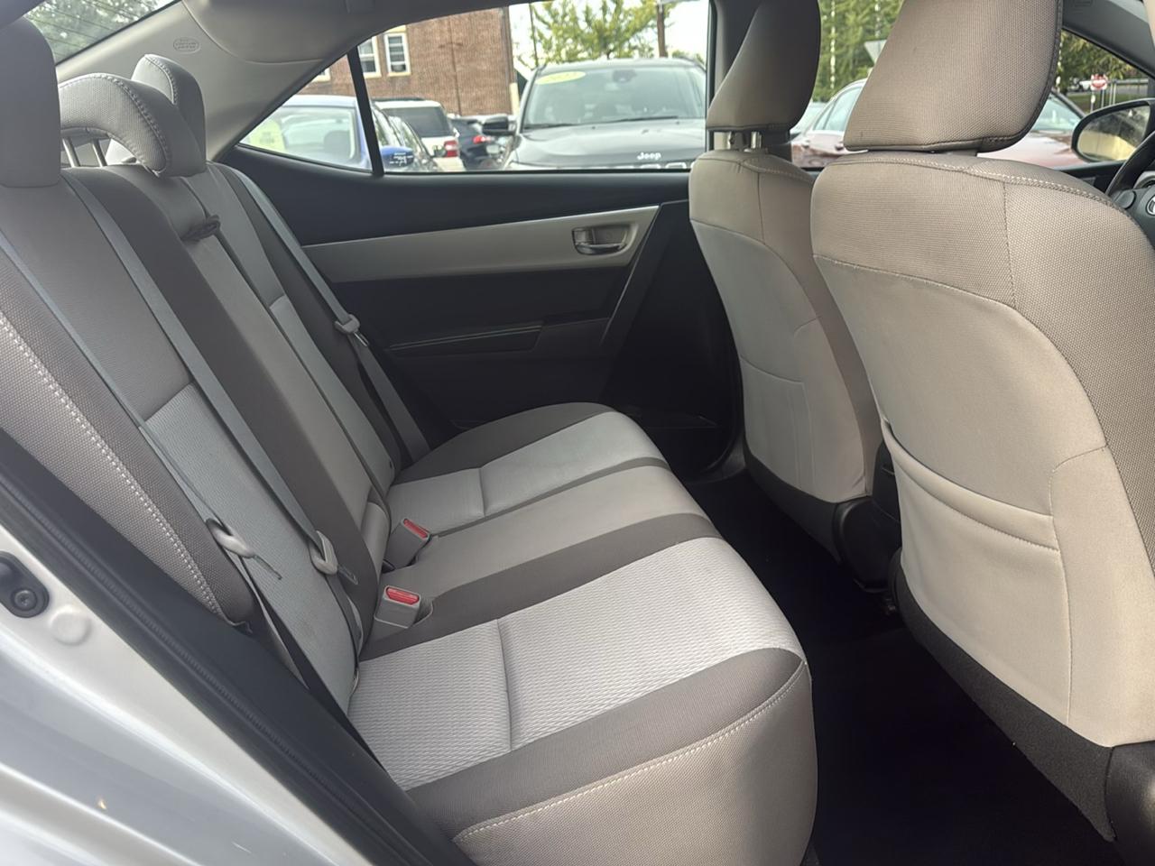 Toyota Corolla LE CVT 2017