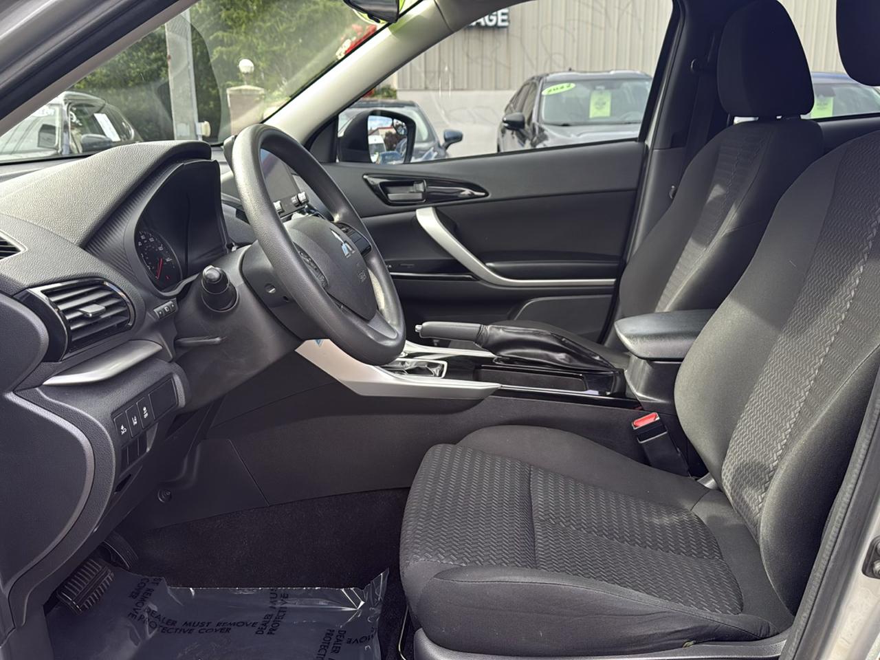 Mitsubishi Eclipse Cross LE AWD 2023