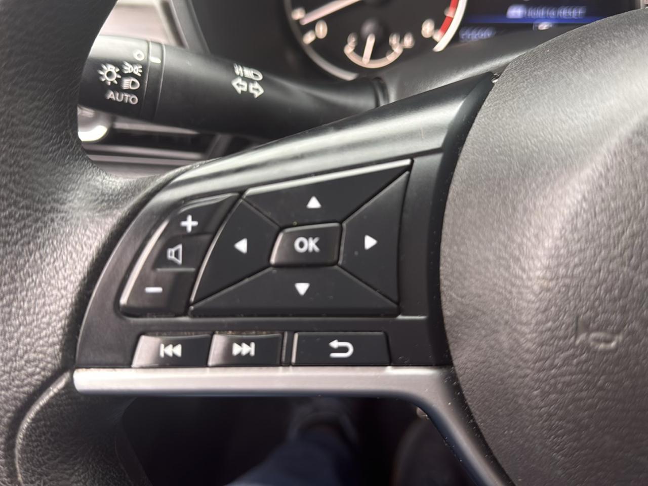 Nissan Altima 2.5 SV 2024