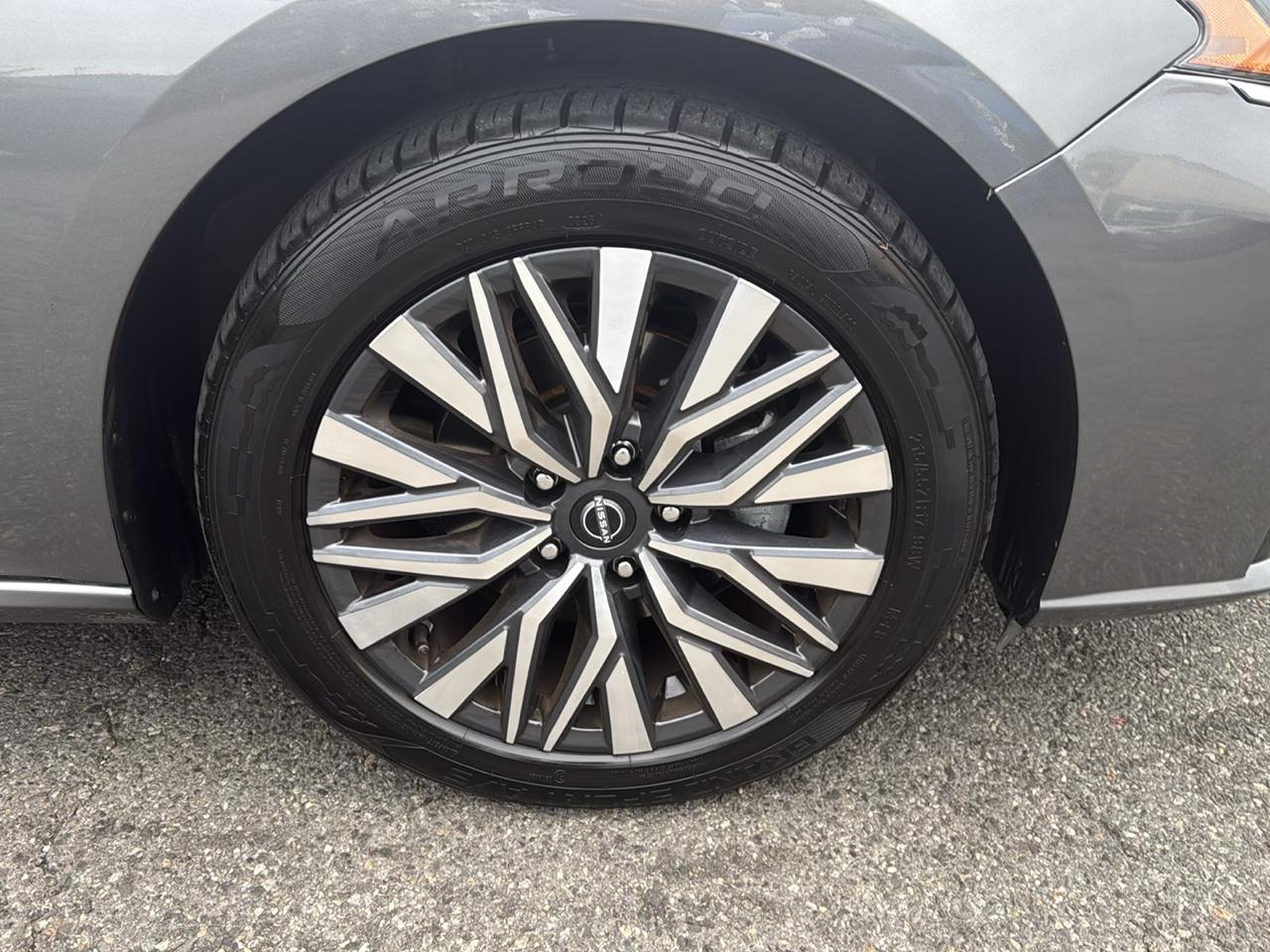 Nissan Altima 2.5 SV 2024