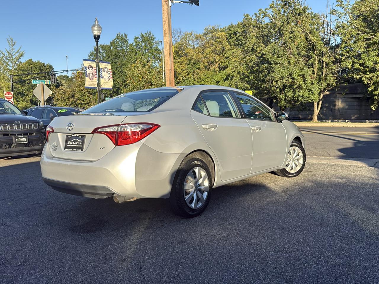 Toyota Corolla 4dr Sdn LE Auto 2016