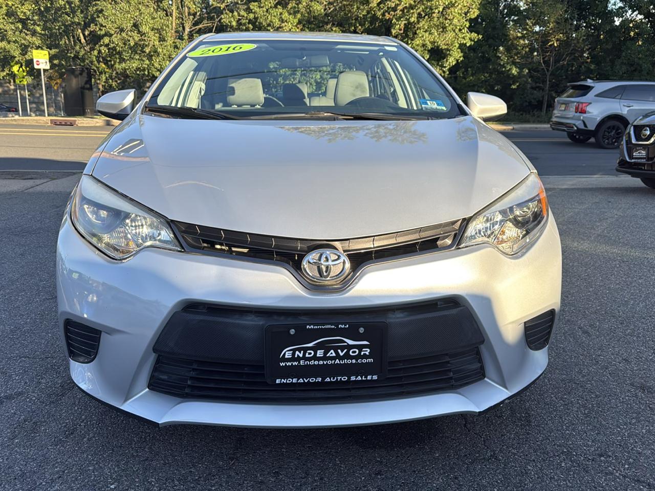 Toyota Corolla 4dr Sdn LE Auto 2016
