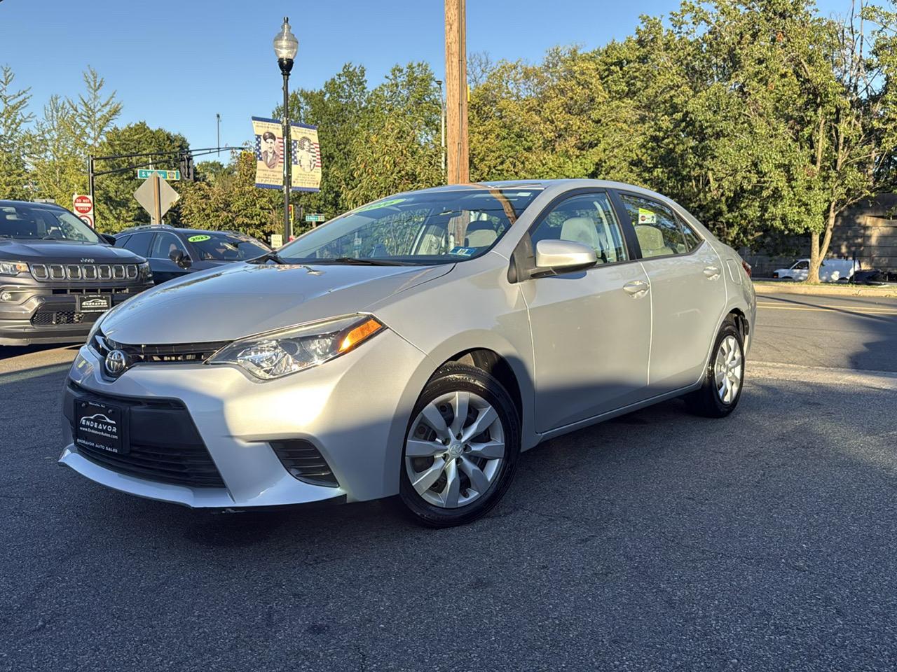 Toyota Corolla 4dr Sdn LE Auto 2016