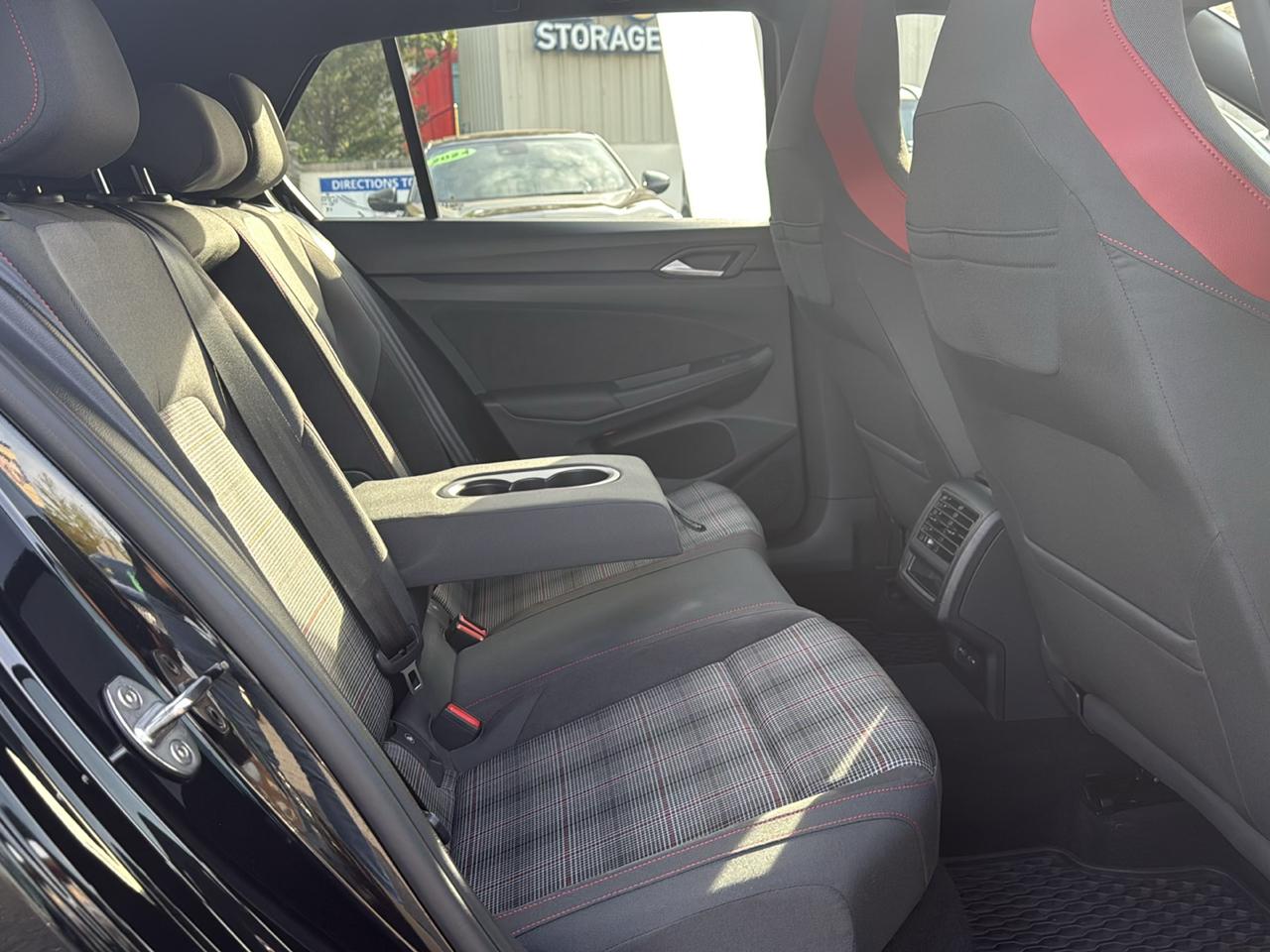 Volkswagen Golf GTI 2.0T 380 S Manual 2024