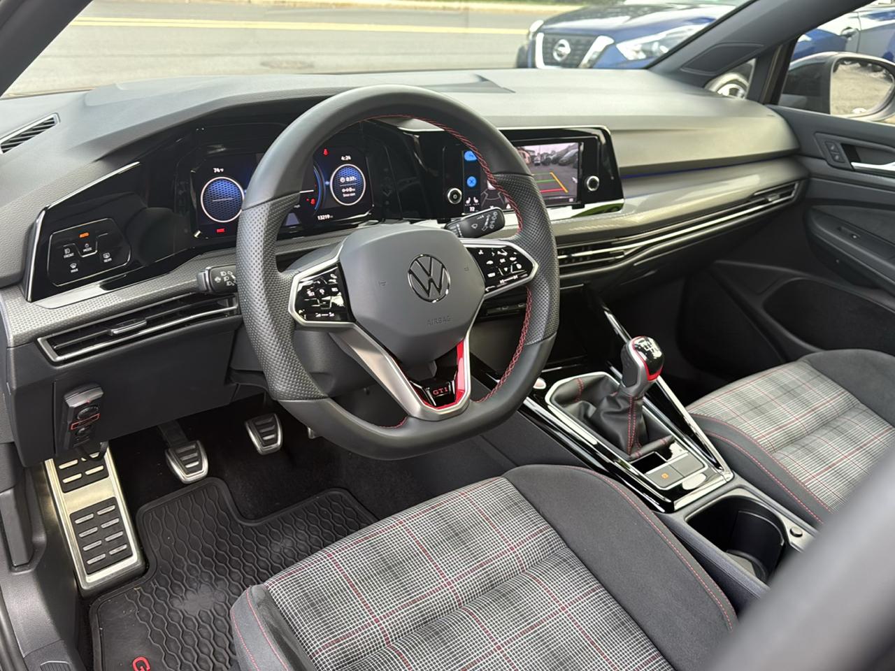 Volkswagen Golf GTI 2.0T 380 S Manual 2024