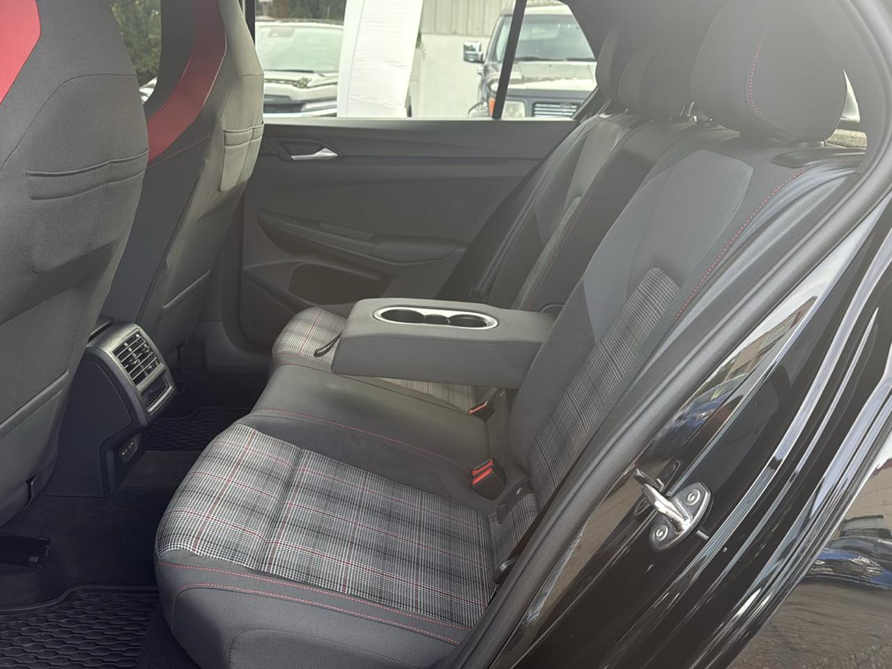 Volkswagen Golf GTI 2.0T 380 S Manual 2024
