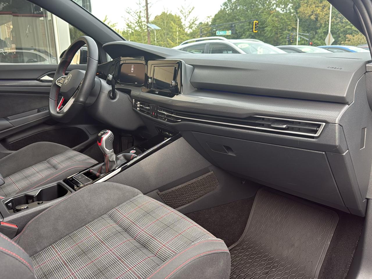 Volkswagen Golf GTI 2.0T 380 S Manual 2024