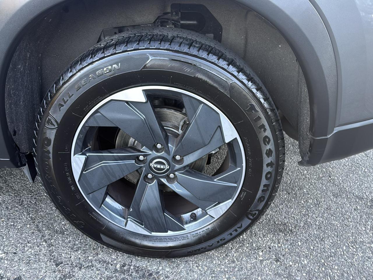Nissan Rogue SV AWD 2024