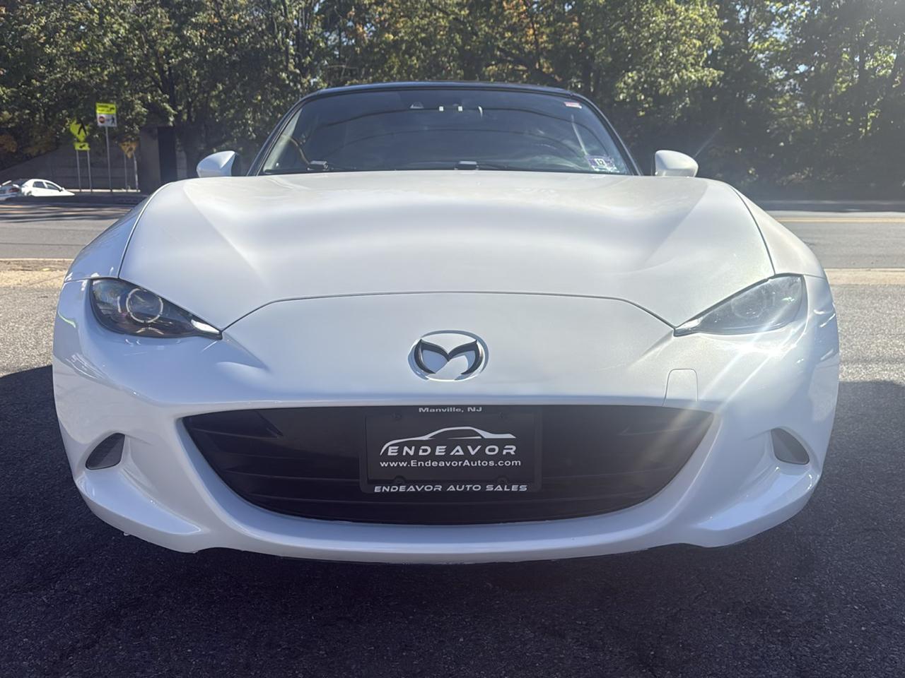 Mazda MX-5 Miata Grand Touring 6AT 2016