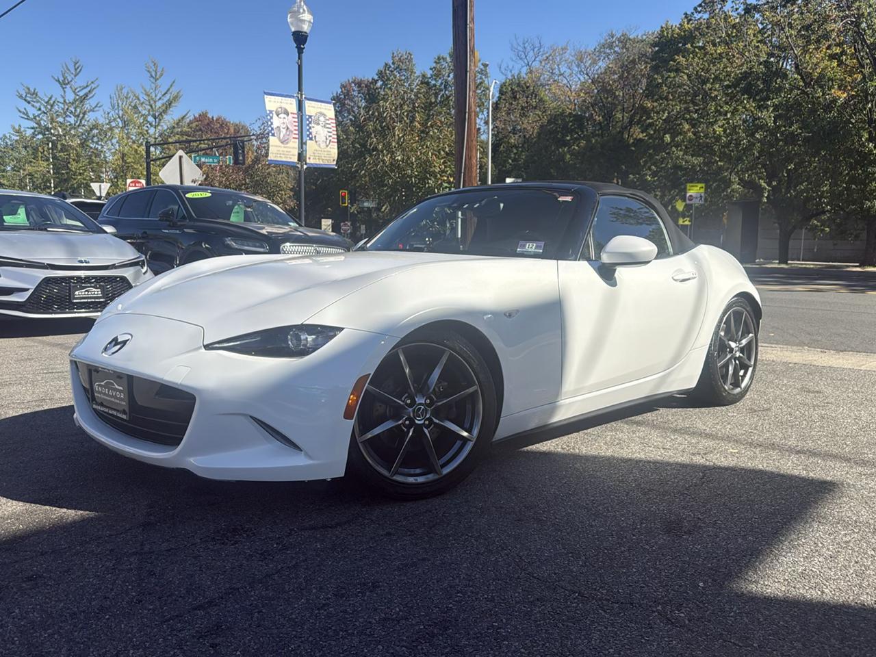Mazda MX-5 Miata Grand Touring 6AT 2016