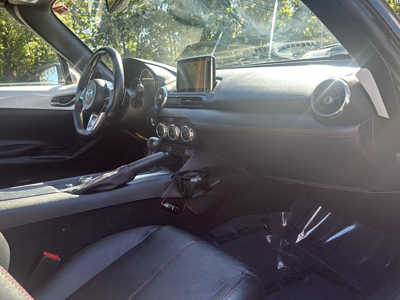 Mazda MX-5 Miata Grand Touring 6AT 2016