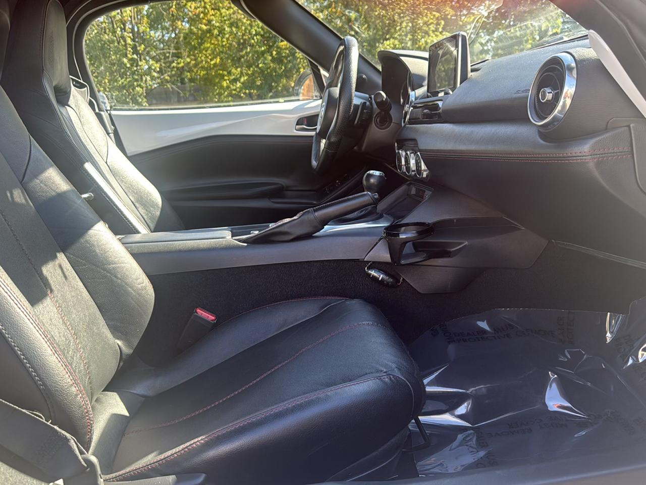 Mazda MX-5 Miata Grand Touring 6AT 2016