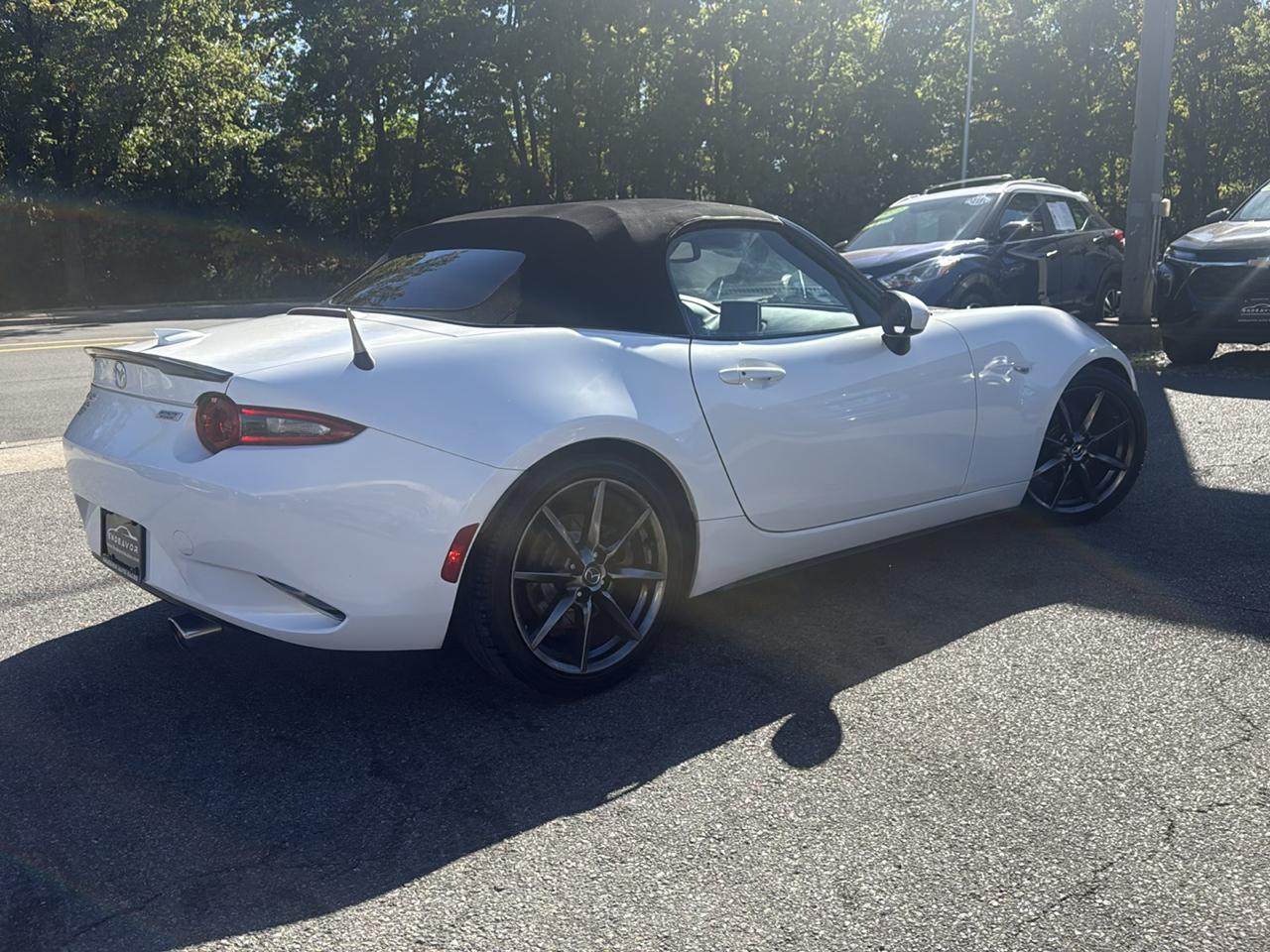 Mazda MX-5 Miata Grand Touring 6AT 2016