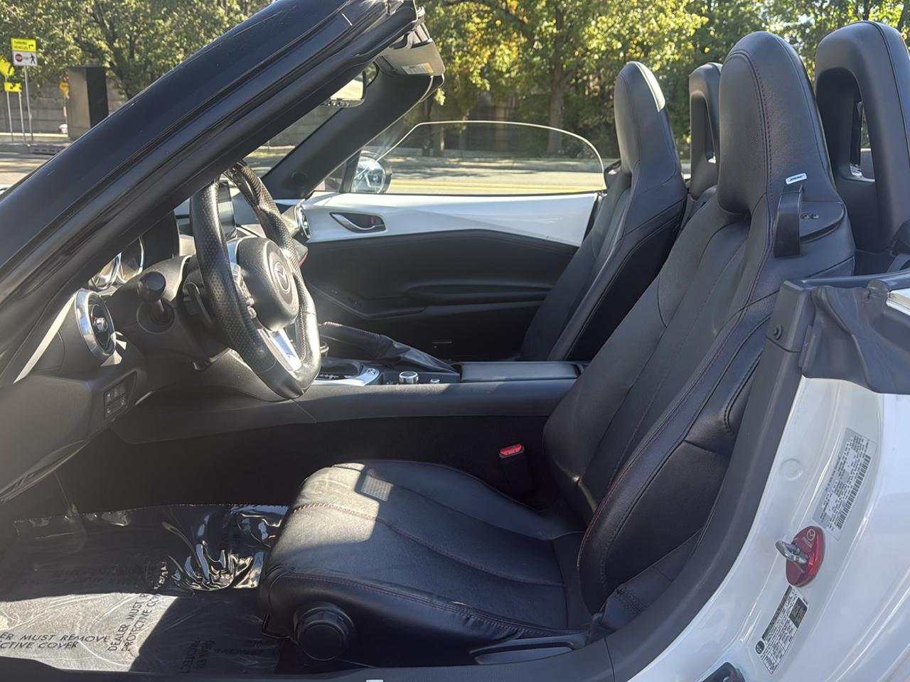 Mazda MX-5 Miata Grand Touring 6AT 2016