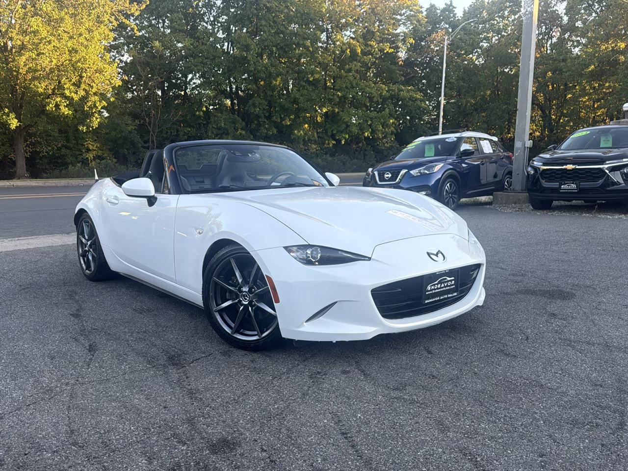 Mazda MX-5 Miata Grand Touring 6AT 2016