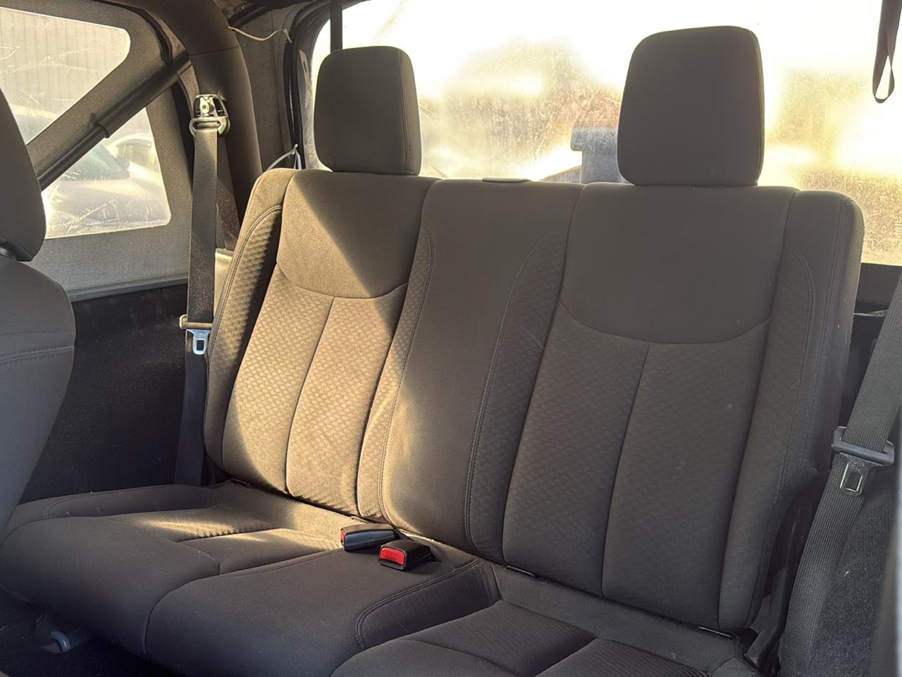 Jeep Wrangler Sport 4WD 2015