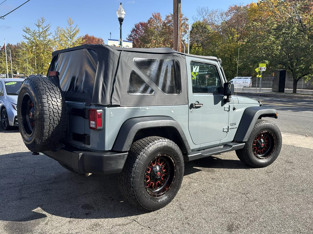 Jeep Wrangler Sport 4WD 2015