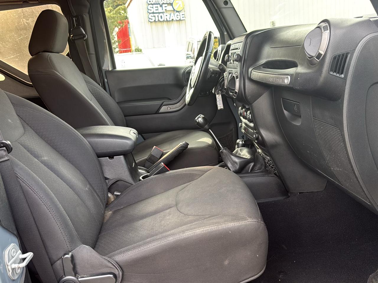 Jeep Wrangler Sport 4WD 2015