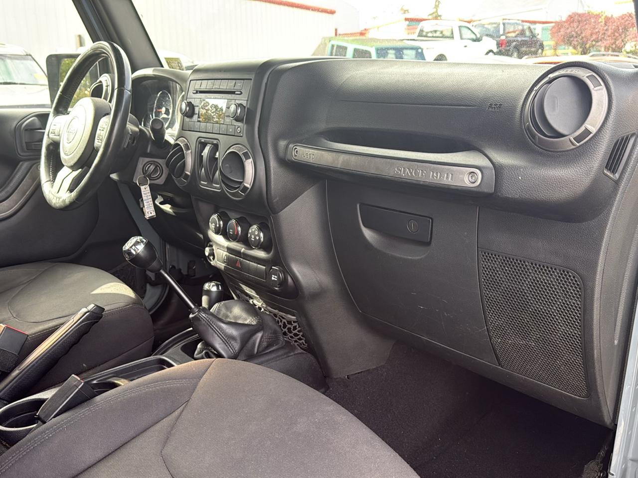 Jeep Wrangler Sport 4WD 2015