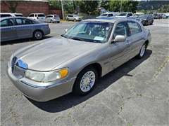 1999 Lincoln Town Car 