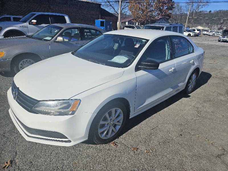 2015 Volkswagen Jetta SE 6A