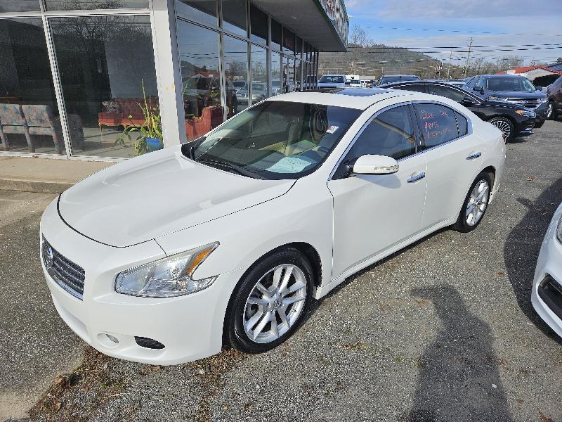 2010 Nissan Maxima S
