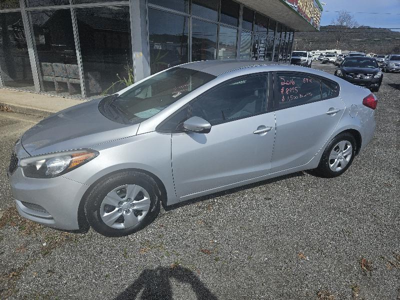2016 Kia Forte LX w/Popular Package