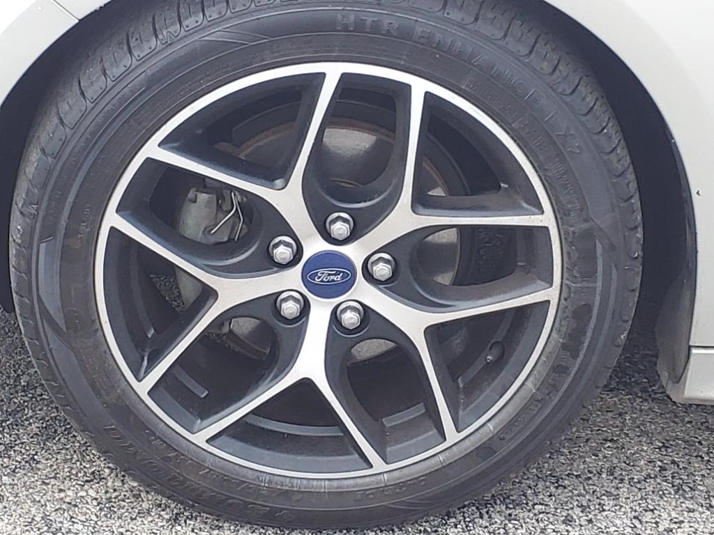 Ford Focus SE Sedan 2015 Ford Focus SE Sedan 2015